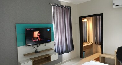 HOTEL SITARA ELITE Room Type - ELITE KING ROOM