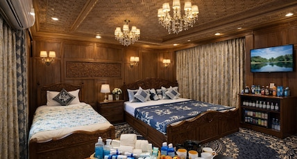 Floating shanghai group of houseboat Room Type - Deluxe Double Rooms Floating shanghai group of houseboat Room Type - Deluxe Double Rooms