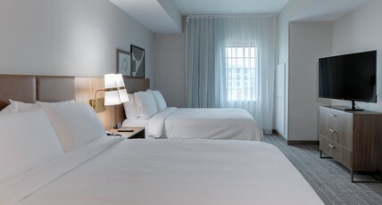 Staybridge Suites PIGEON FORGE - SMOKY MTNS Room Type - 2 Queen One Bedroom Suite Communications Accessible Staybridge Suites PIGEON FORGE - SMOKY MTNS Room Type - 2 Queen One Bedroom Suite Communications Accessible