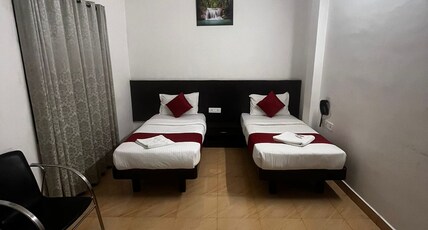 Royal Park Room Type - TWIN BED ROOM