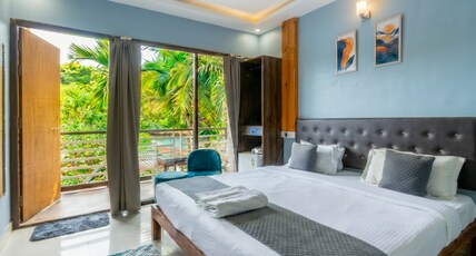 Yogitree Beach Resort & Cafe Room Type - Deluxe Double Room With Balcony