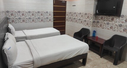 Hotel Surya Grand Room Type - 3 Bedded Non AC Family Room