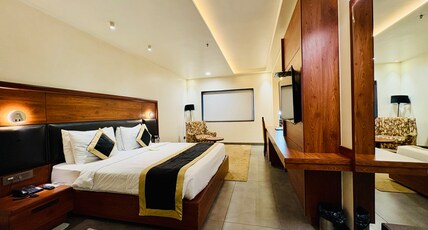 Hotel Onn Room Type - Club Suite