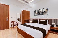 Super Townhouse Oak FRI Dehradun Formerly Hotel EL Portrait