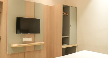 Aditi Comforts Room Type - Deluxe Room Without AC