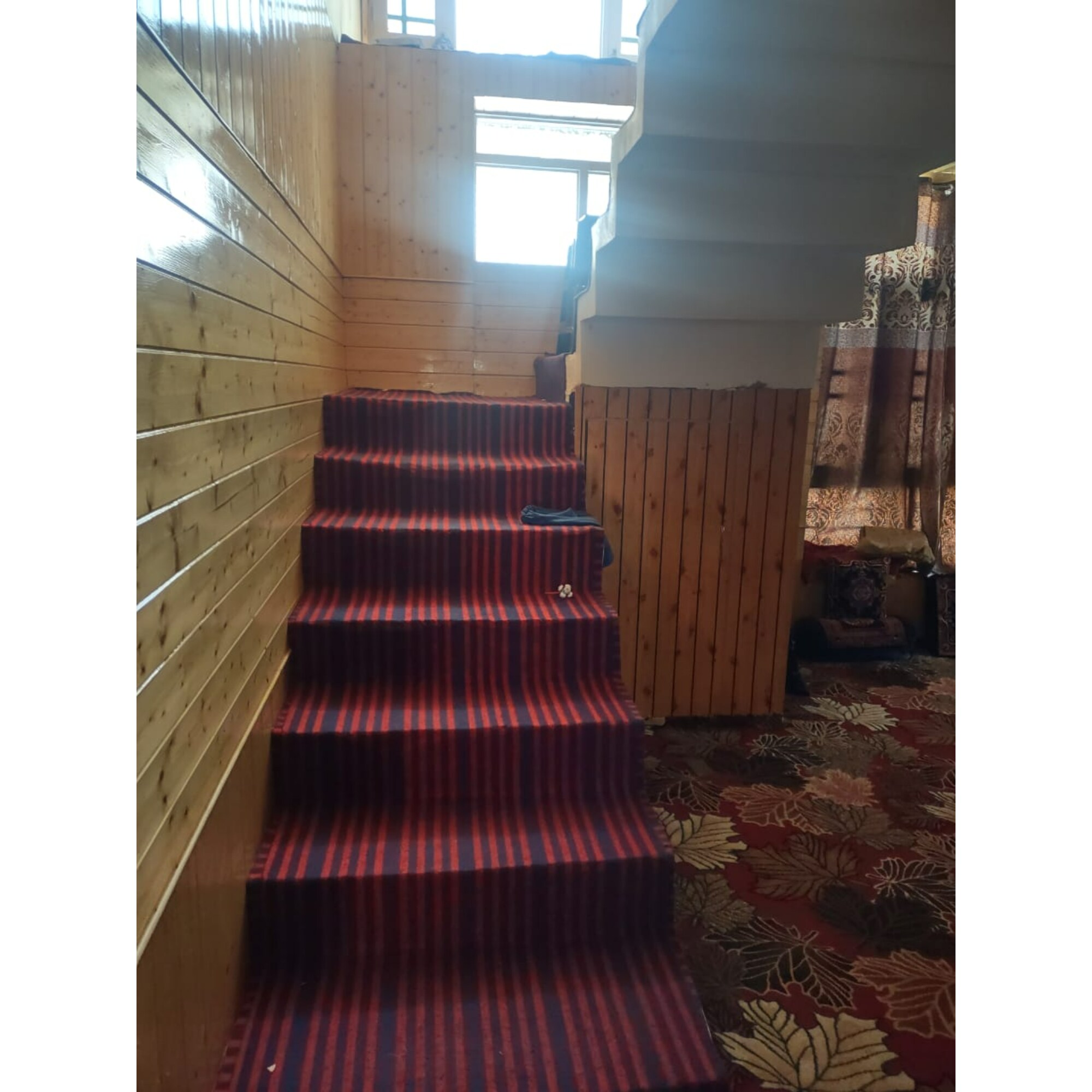 Aynoor Homestay - Tap to explore photos