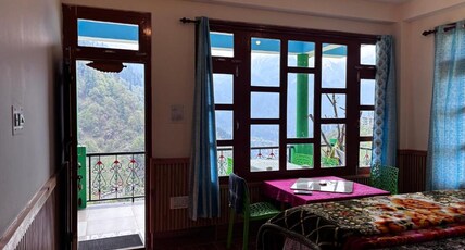 Snow View Guest House Room Type - Deluxe Room