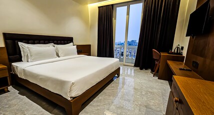 The S Crown - Pure Veg Room Type - Standard Room
