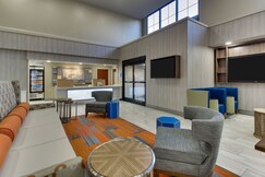Holiday Inn Express Hotel & Suites Atlanta N-Perimeter Mall