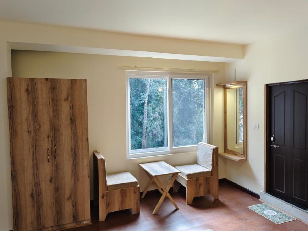 Lamahatta Clouds Hotel & Restaurant - Tap to explore photos