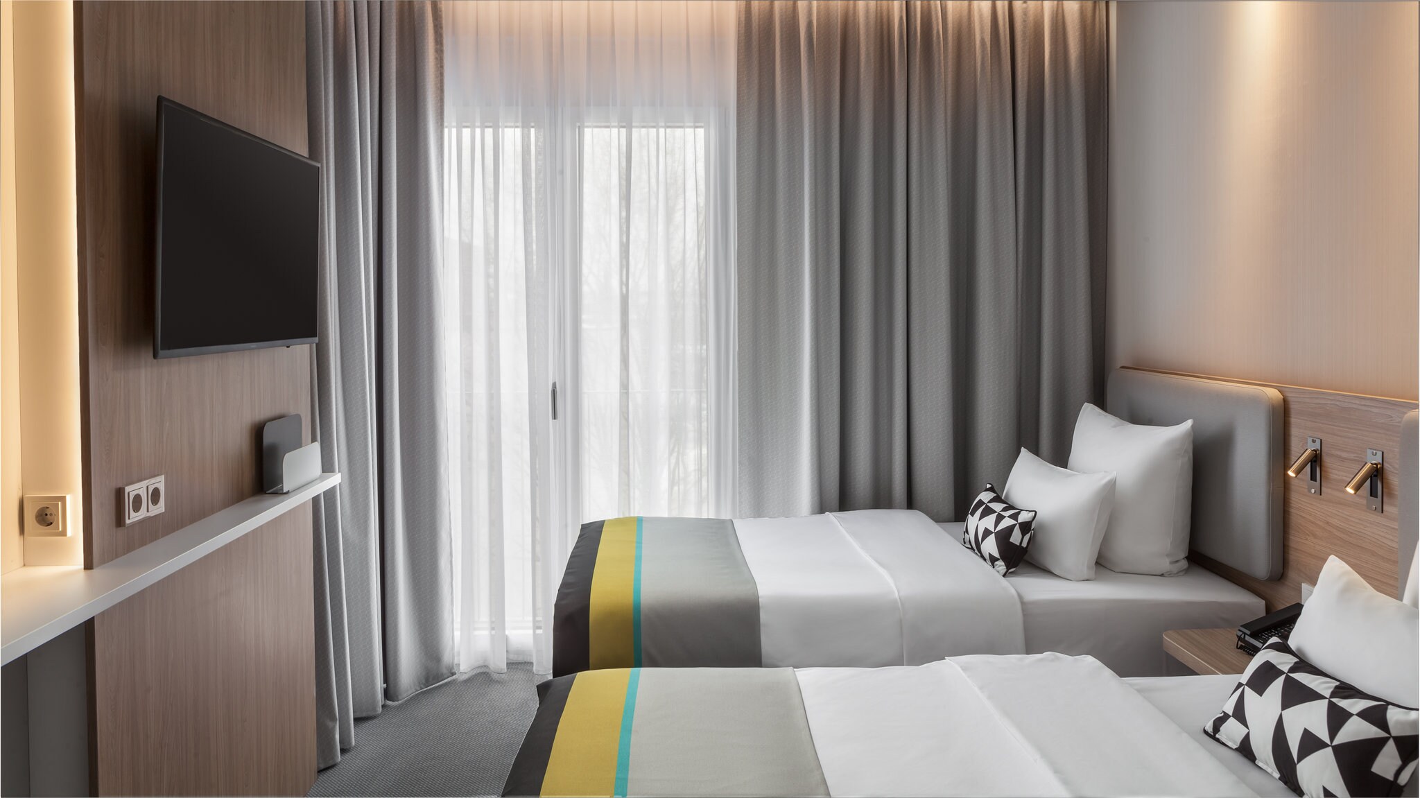 Holiday Inn Express DUSSELDORF - HAUPTBAHNHOF - Tap to explore photos