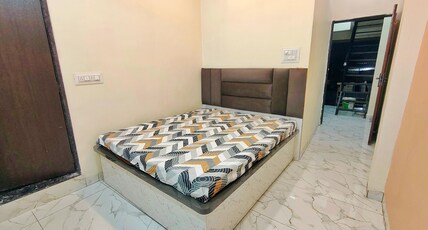 Anand Yatri Grah Home Stay Room Type - Friends & Family Bedroom
