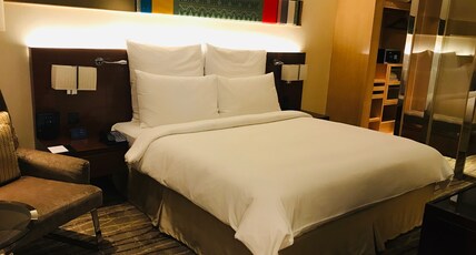 Hilton Chennai Room Type - King Executive Suite with Bathtub