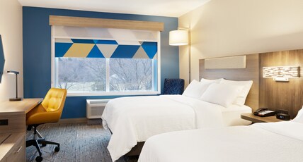 Holiday Inn Express SAULT STE. MARIE Room Type - 2 Queen Standard