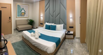 Hotel Earth Orbit Room Type - super deluxe room