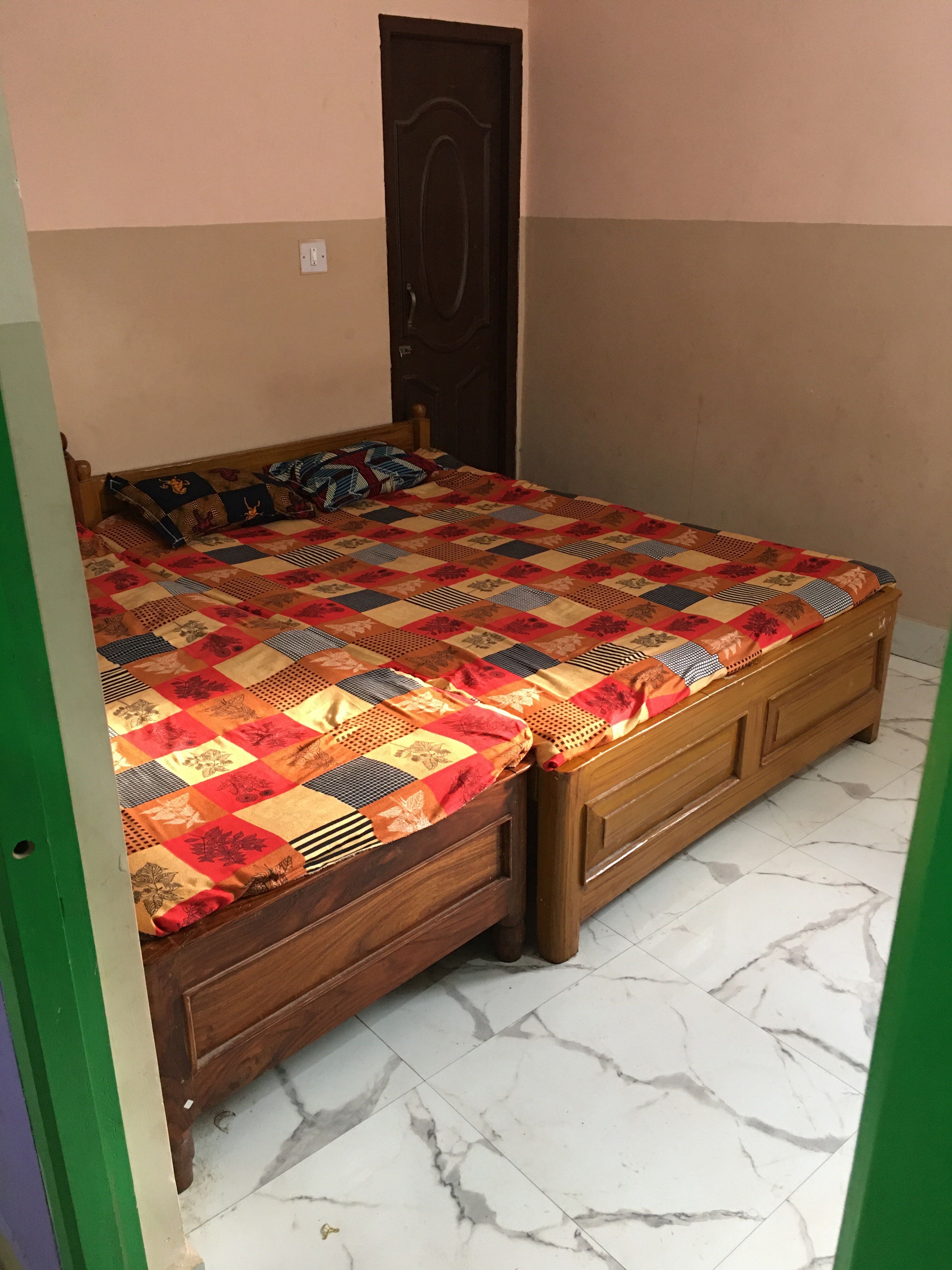 Hotel O Shivdham - Tap to explore photos