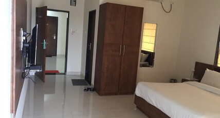 Hotel Shree Krishna Mahal Room Type - Premium AC Room