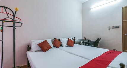 Valiyathayil Homestay Room Type - Standard Ac Room with attached Toilet