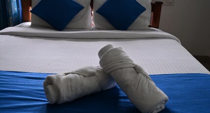 KCS Homestay Room Type - Deluxe Room(102)
