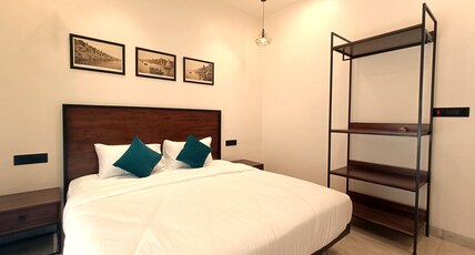 Rasa - Boutique Homestay, Kashi Room Type - Deluxe Double Room