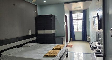 Hotel Lotus Inn Room Type - Deluxe Non-AC