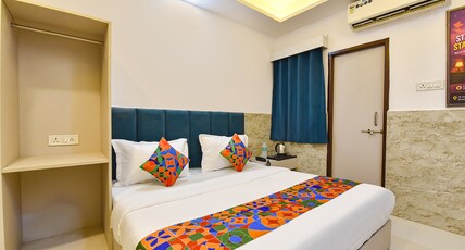 FabHotel Metro Residency, Indore Junction Railway Station Room Type - Deluxe Room