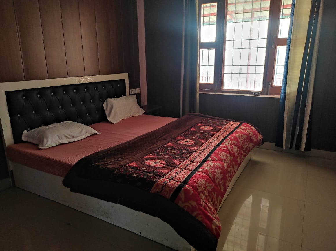Sun Inn Homestay by StayApart - Tap to explore photos