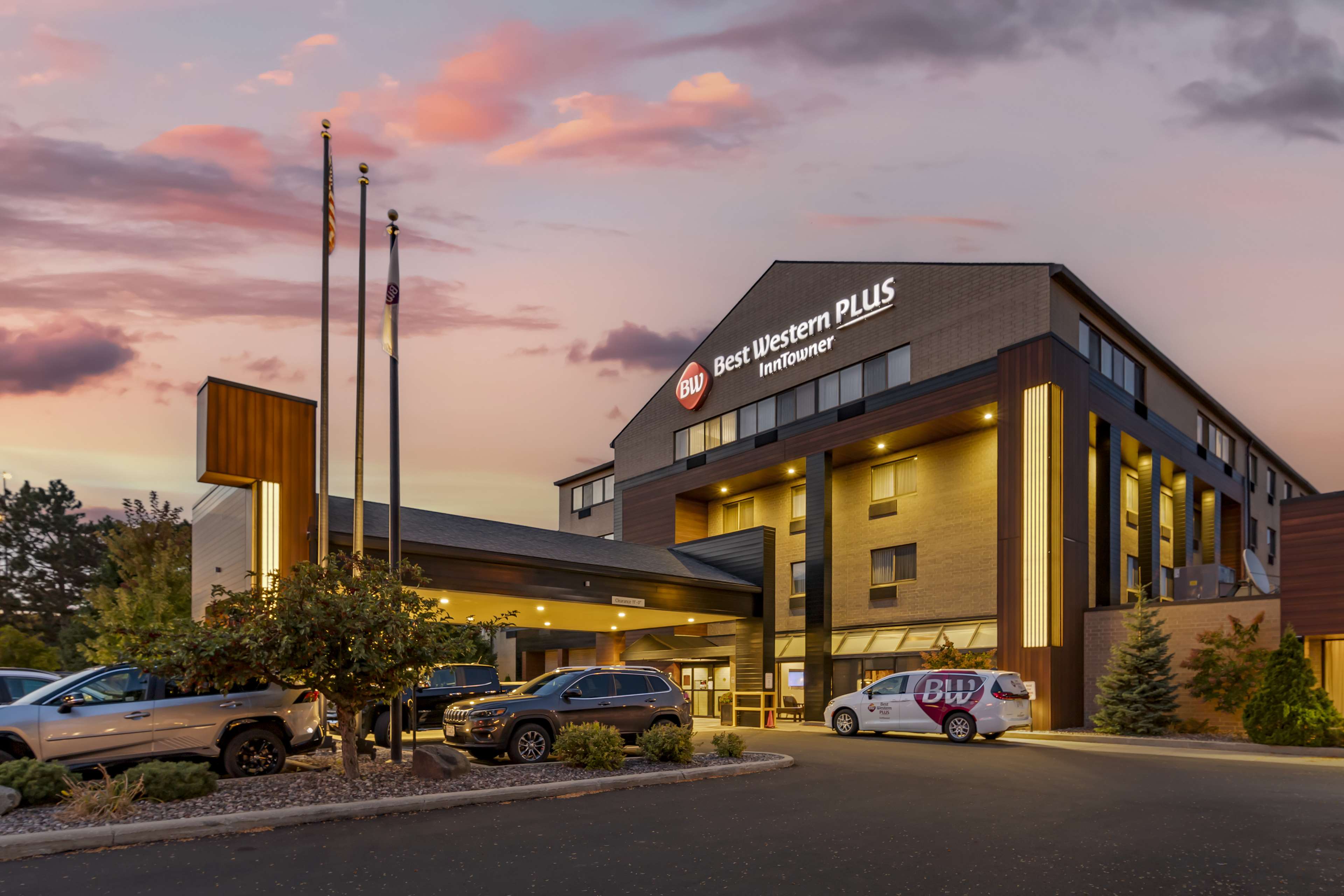 Best Western Plus InnTowner Madison - Tap to explore photos