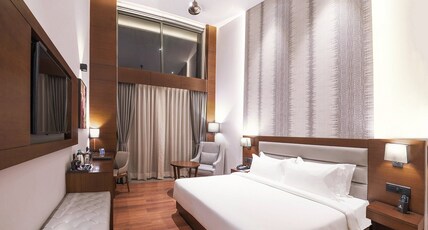 The Rosefinch Sarovar Portico Room Type - Lake View Luxury Room with Private Sit-out Balcony The Rosefinch Sarovar Portico Room Type - Lake View Luxury Room with Private Sit-out Balcony