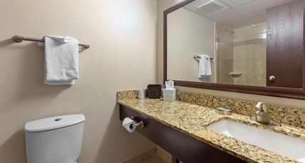 Best Western Pembroke Inn & Conference Centre Room Type - 1 King Bed, Non-Smoking, Bathrobe, Flat Screen Television, High Speed Internet Access, Mini Fridge, 