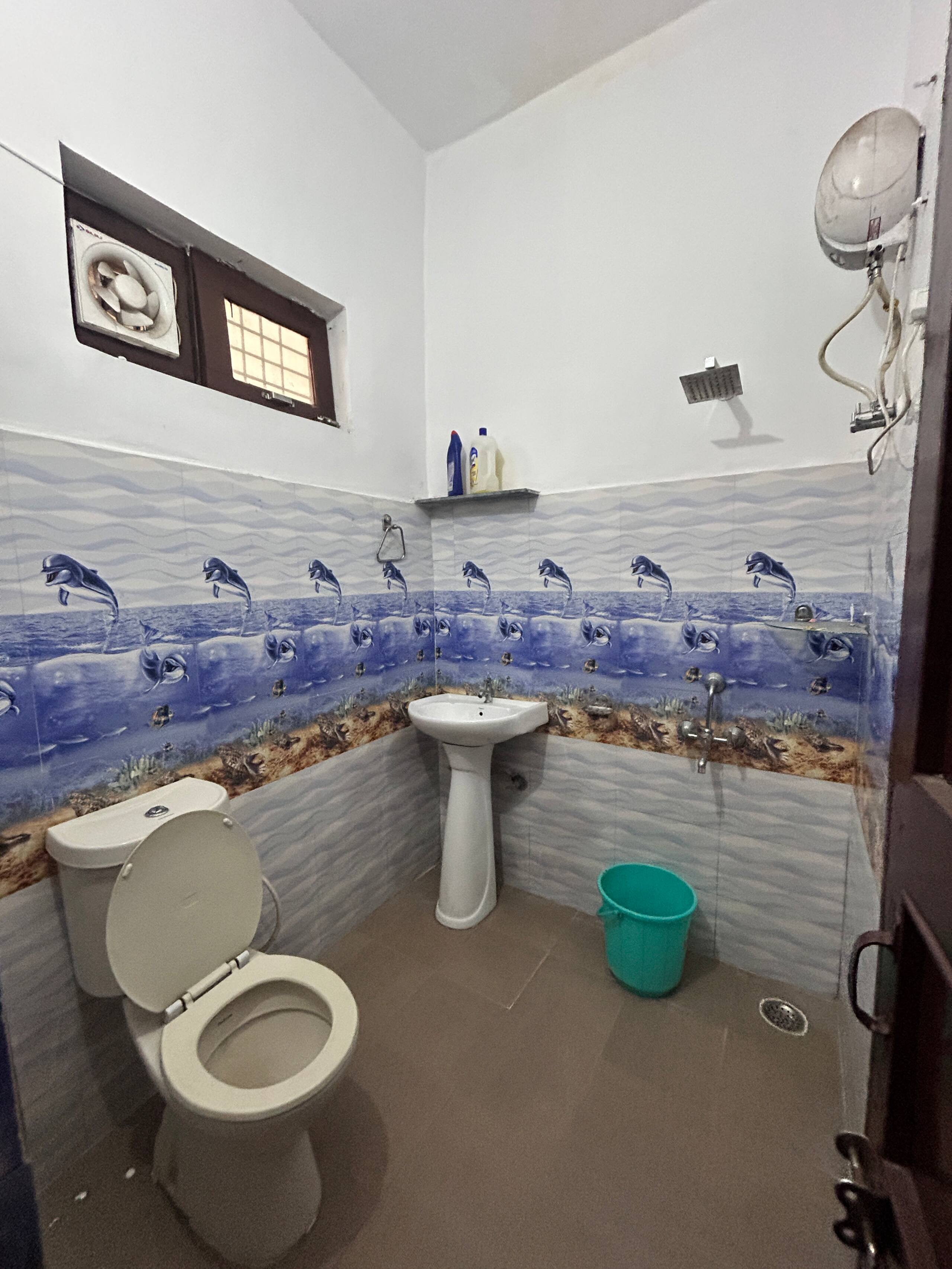 Jina Homestay - Tap to explore photos