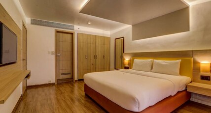 BloomSuites | Calangute  Room Type - Premium Suite Room