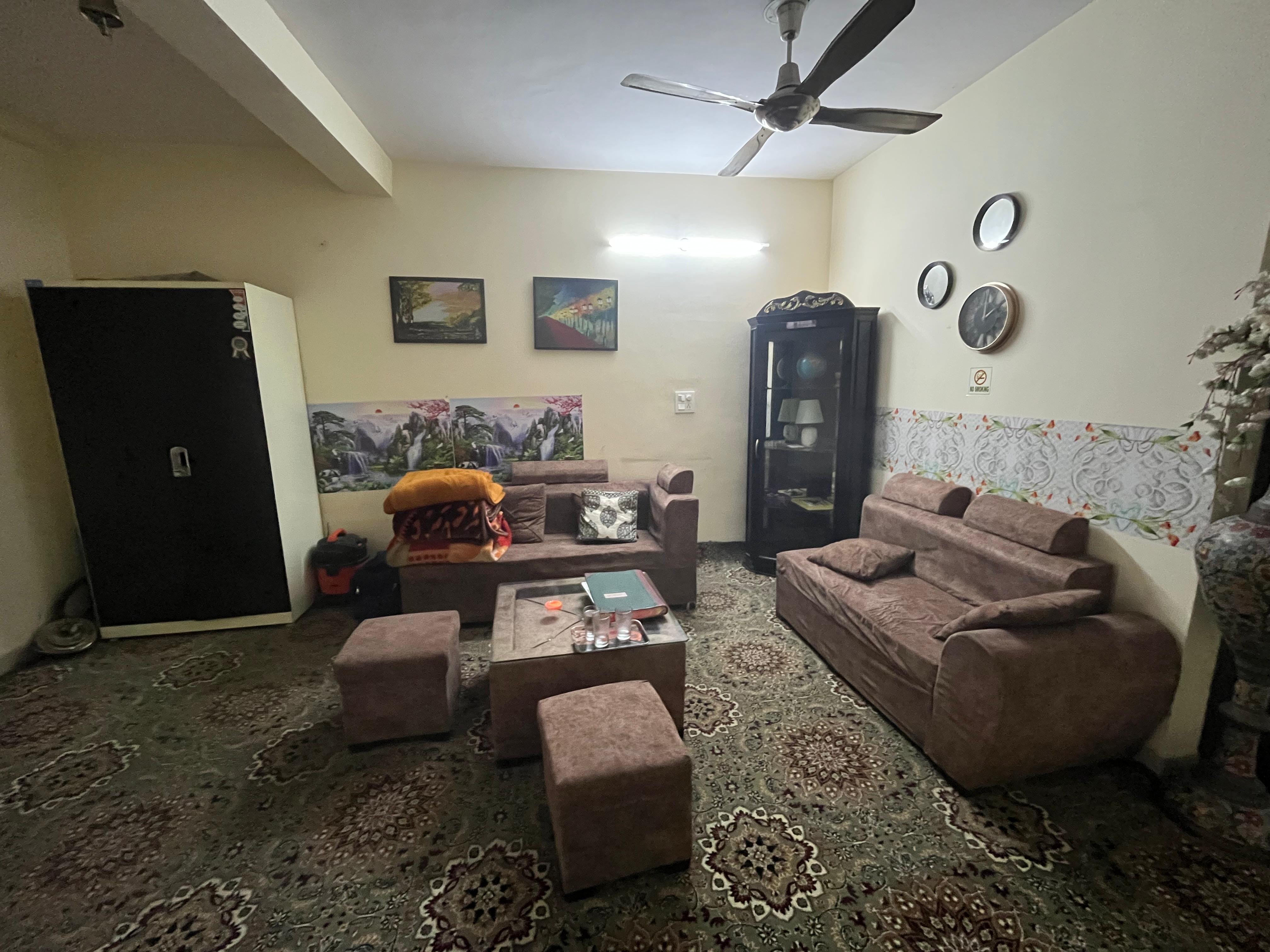 APOLLO HOME STAY - Tap to explore photos