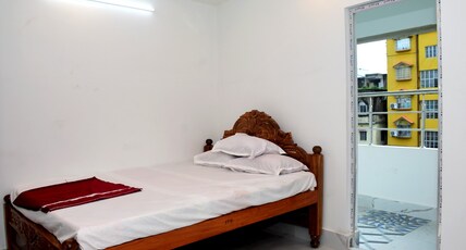 HOTEL BHUVANESHWARI Room Type - Standard Double NON AC