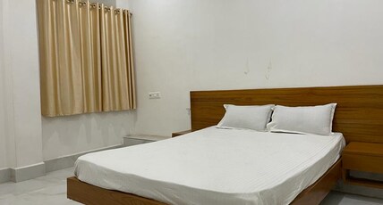 GREEN ACRES Room Type - Deluxe