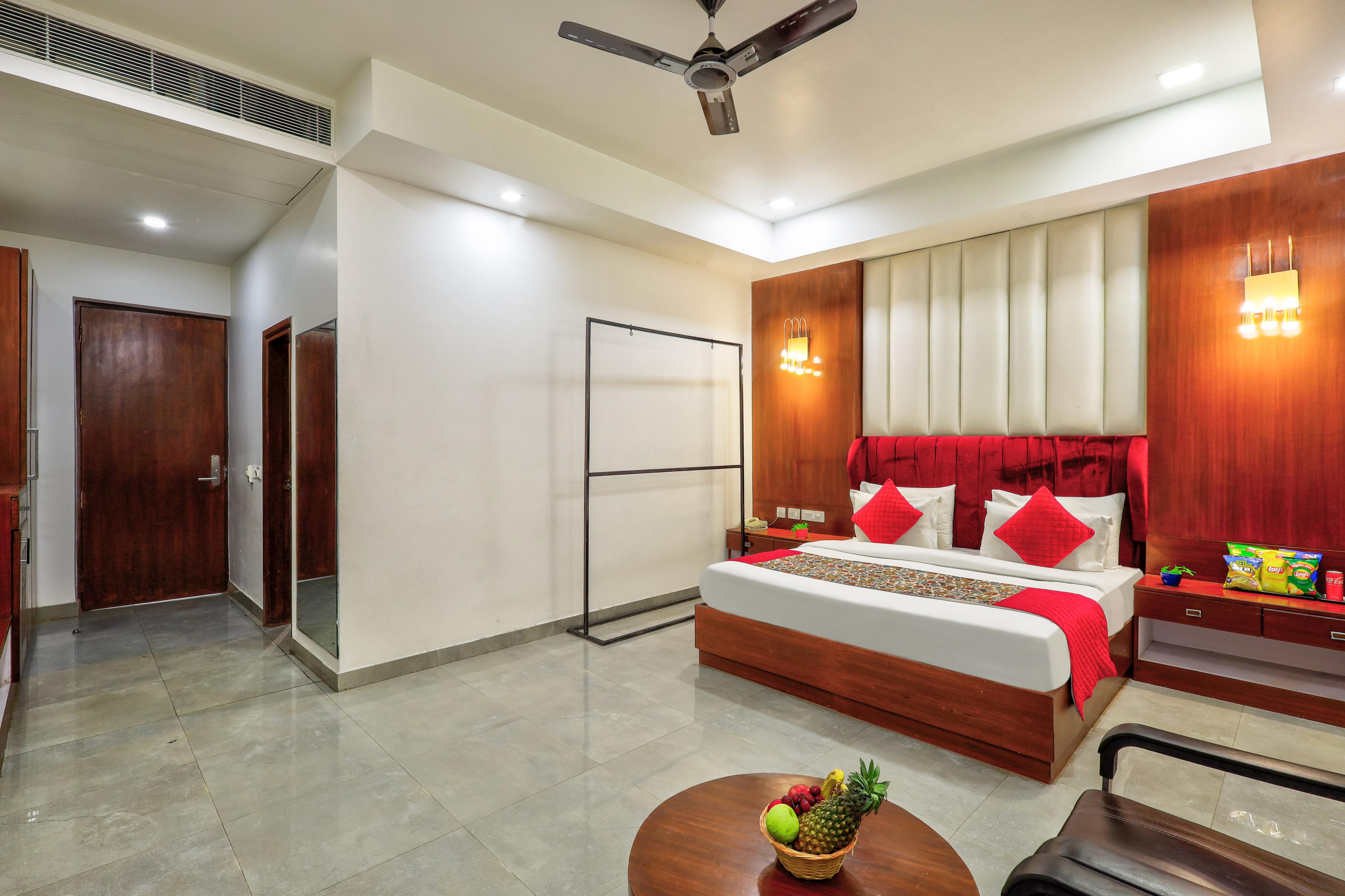 Hotel Royal Imperio-Surajkund Faridabad - Tap to explore photos