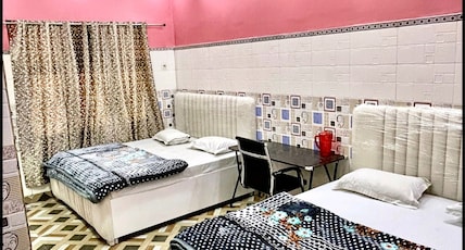 Hotel Jaipur Palace Near Red Fort Room Type - Family Room Hotel Jaipur Palace Near Red Fort Room Type - Family Room