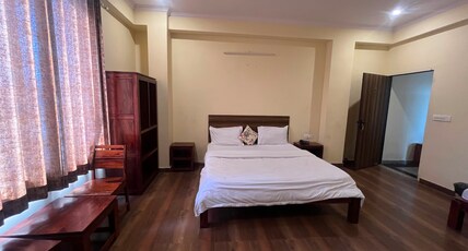 Hotel O by OYO Golden Manor Inn Room Type - Classic