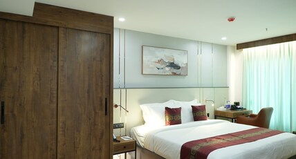 BLM Navaratna Room Type - Standard Room