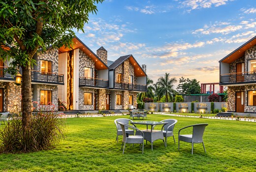 Corbett Machaan Resort