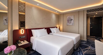 Rembrandt Hotel Bangkok Room Type - Renovated Classic Twin Room