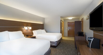 Holiday Inn Express Hotel Howe / Sturigs Room Type - 2 Qn Stndrd Comm Acc