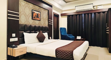 Mount Amara Hotel & Spa (Near Cosmos Mall & Planet Mall) Room Type - Premium Room (With Lift Access) Mount Amara Hotel & Spa (Near Cosmos Mall & Planet Mall) Room Type - Premium Room (With Lift Access)
