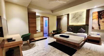 Hotel The Crest Room Type - Super Deluxe AC Room with Free Wifi