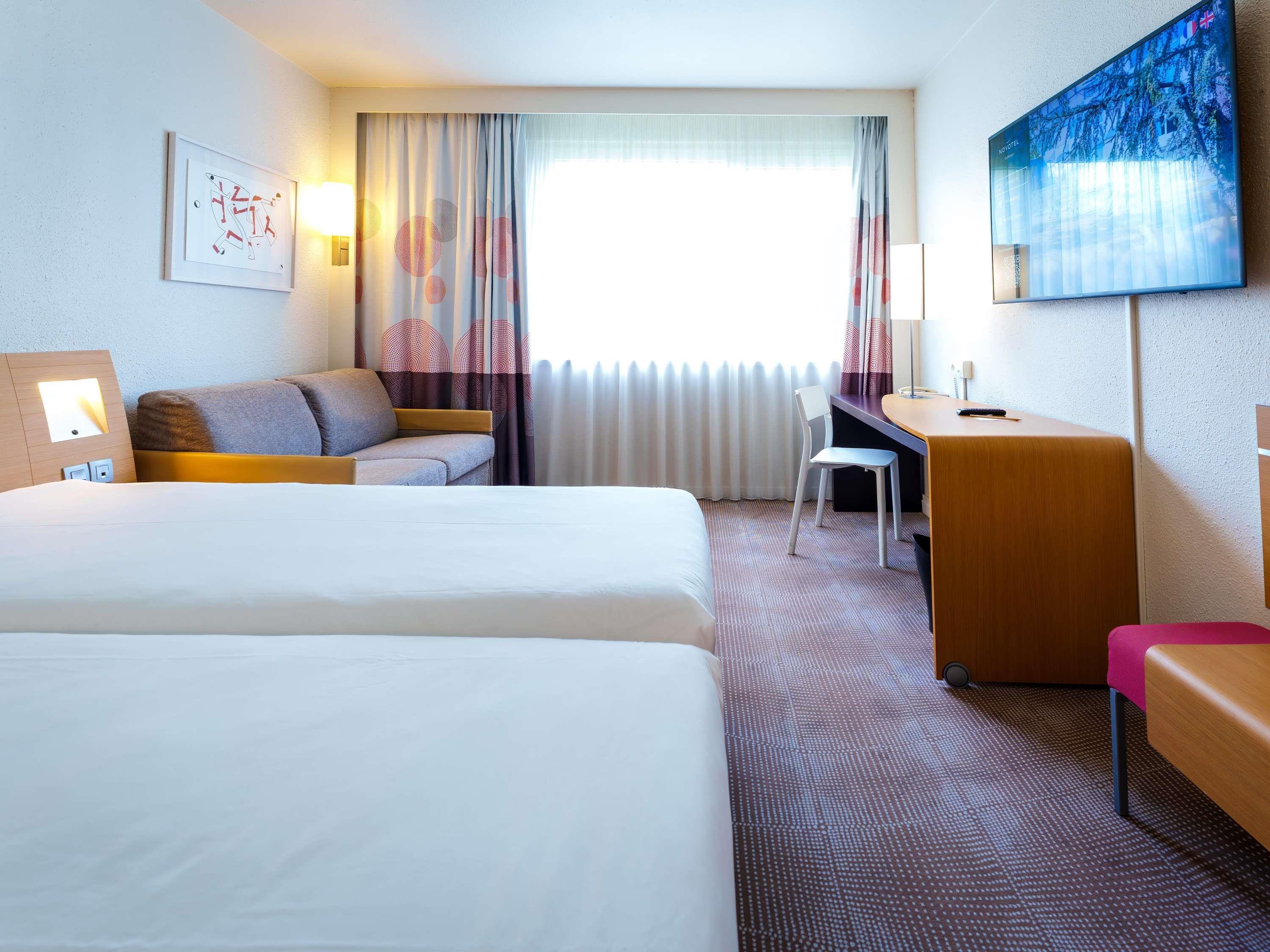 Novotel Mulhouse B - Tap to explore photos