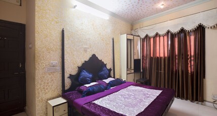 Hotel Gulab Bagh Room Type - Deluxe Non AC