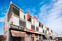Crystal City Hotel