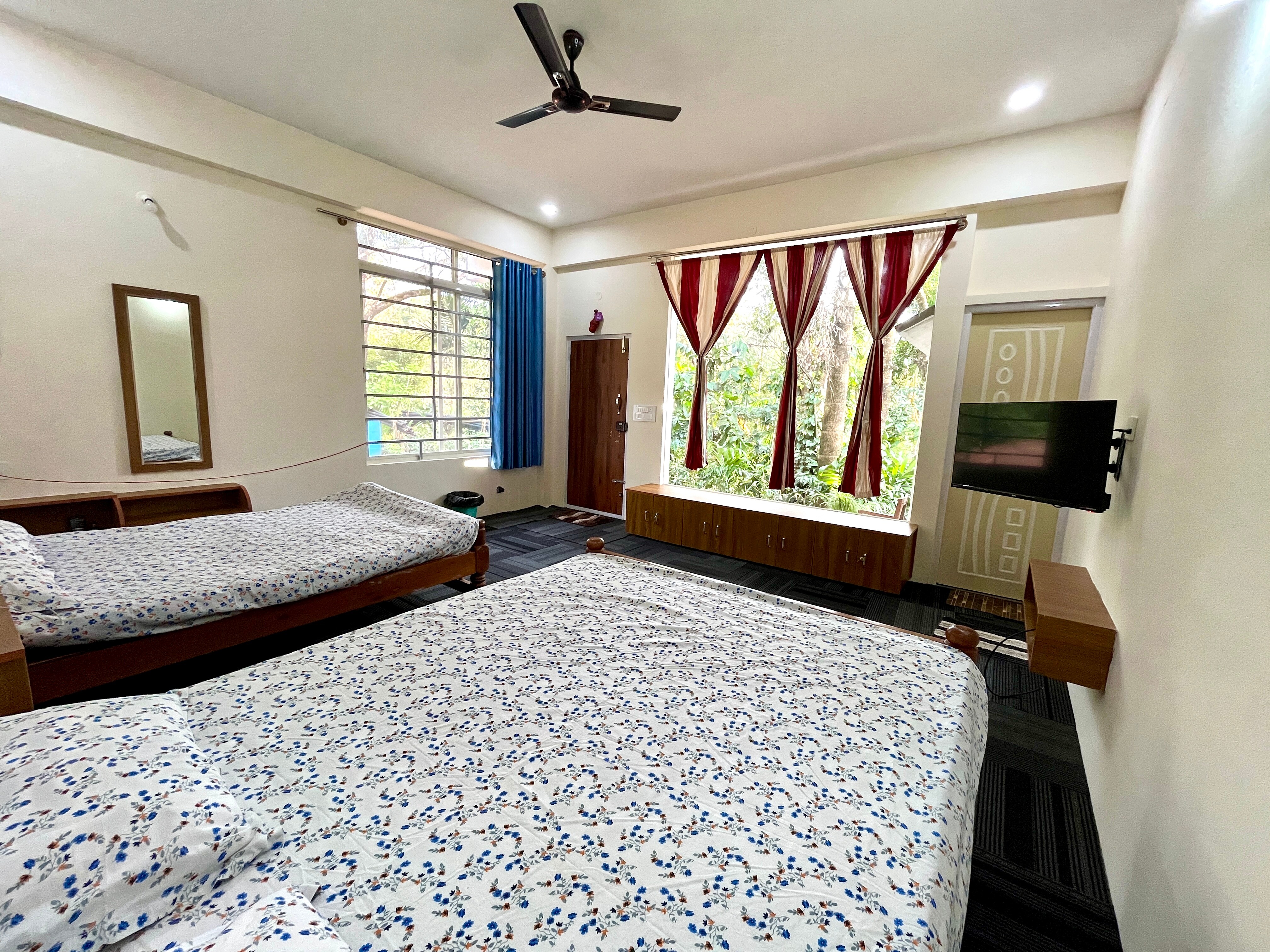 Greenspun homestay - Tap to explore photos