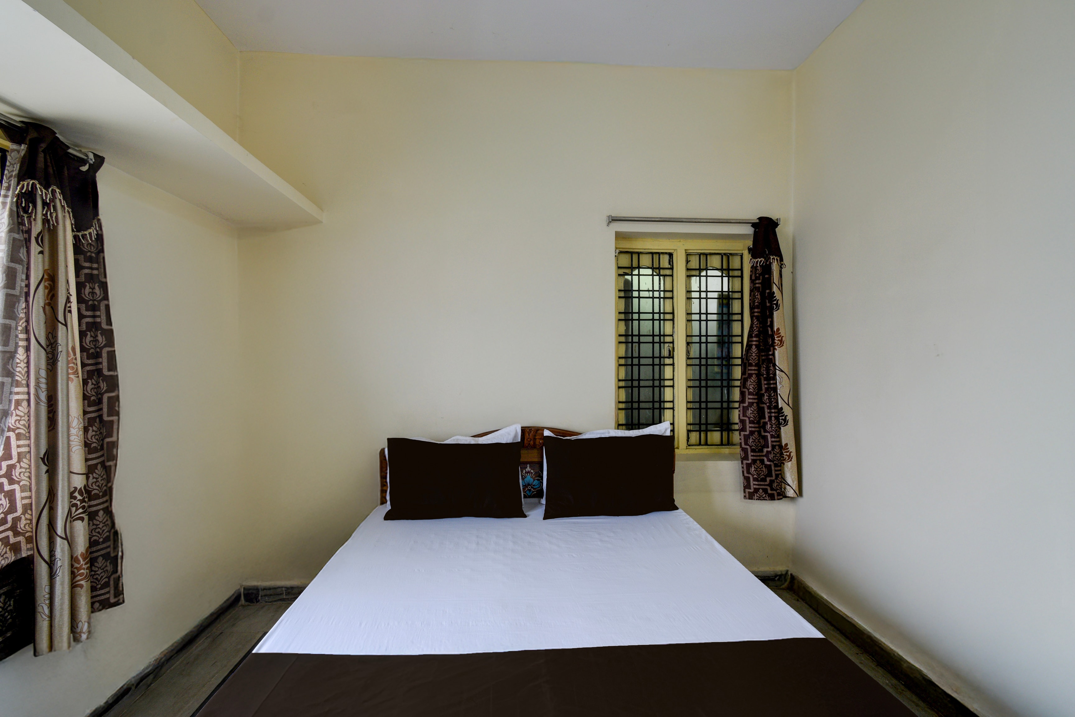 SPOT ON Harshitha Guest House - Tap to explore photos