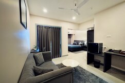 Housr Wakad Pune, Hinjewadi Road